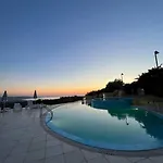 Casa Smeralda - Piscina E Vista Sul Mare! Apartman Trinità dʼAgultu