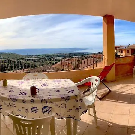Casa Smeralda - Piscina E Vista Sul Mare! Apartamento